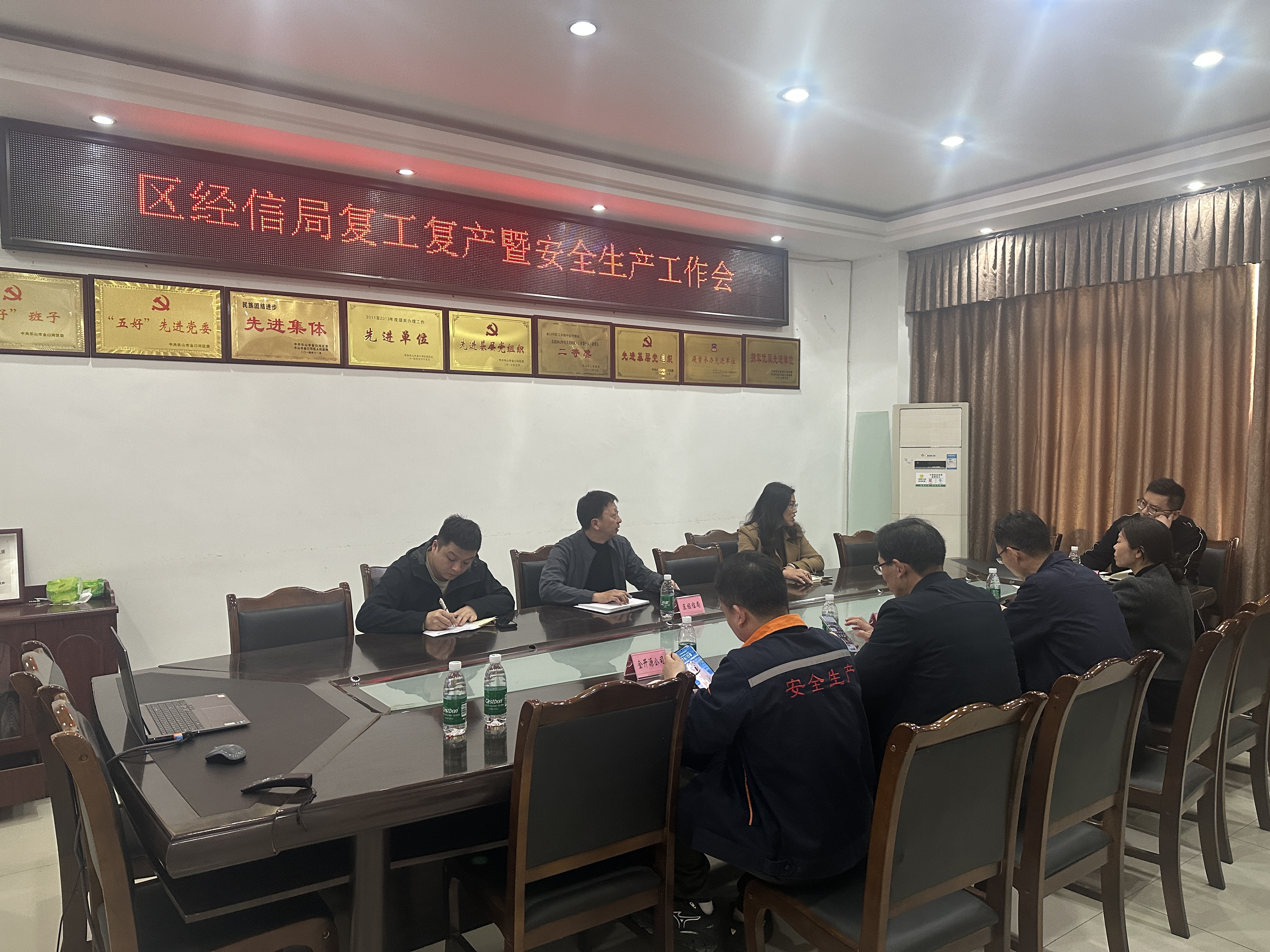 60d613646005aed32d57680207bbb241