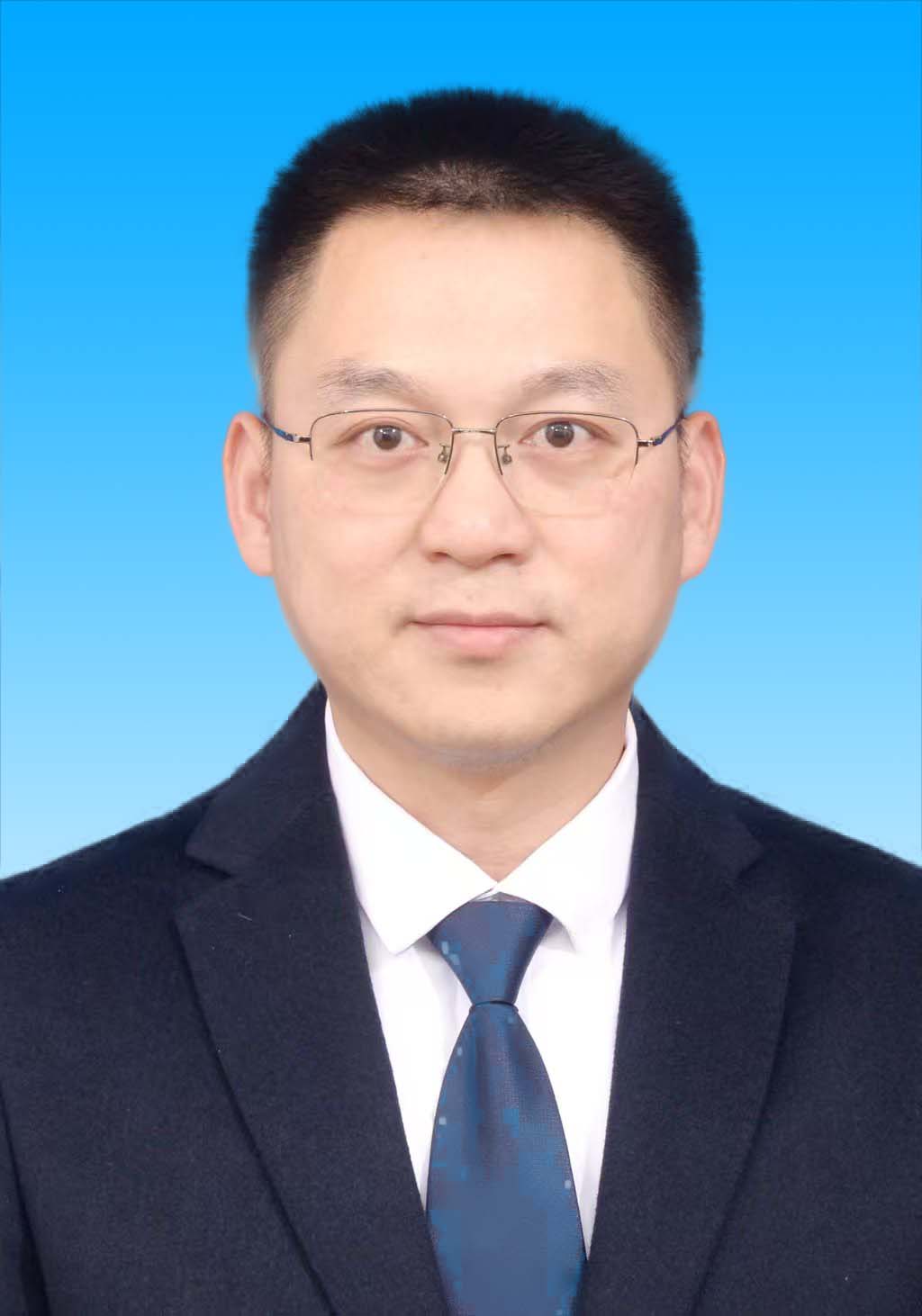 袁磊