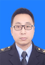 梁德强