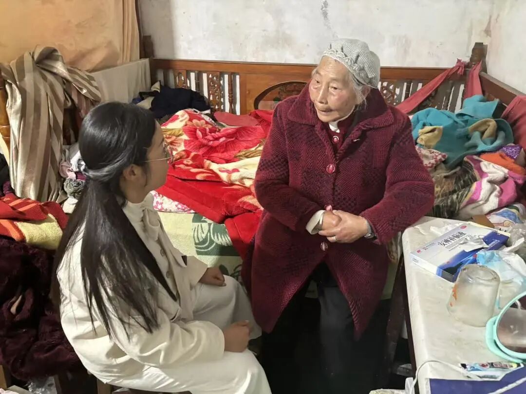 2026年5月20日，乡社会治理和社会事务办到民主村协调农户矛盾纠纷。