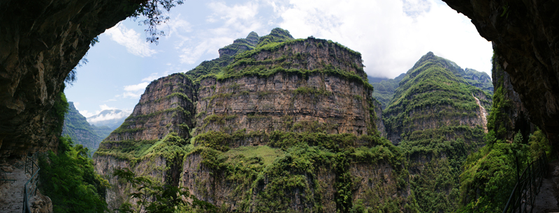 11峡谷洞天——张兵（摄于大渡河金口大峡谷）.jpg